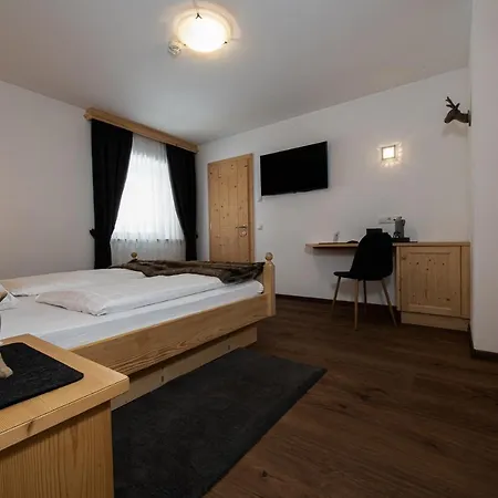 Hotel Garni Sunela Selva di Val Gardena